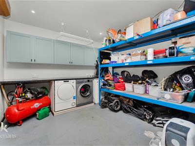 Picture 25